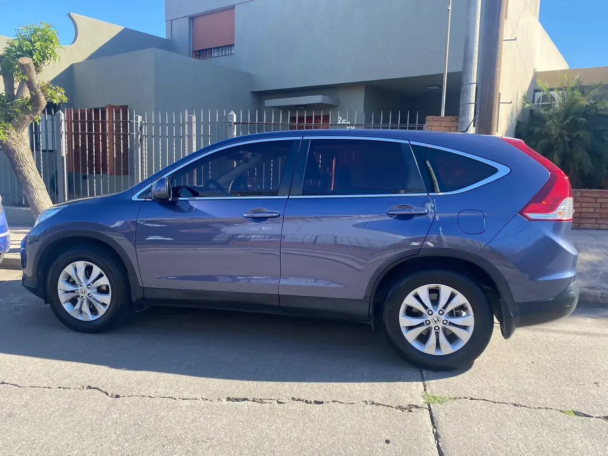 Honda CR-V 2012 — foto 2